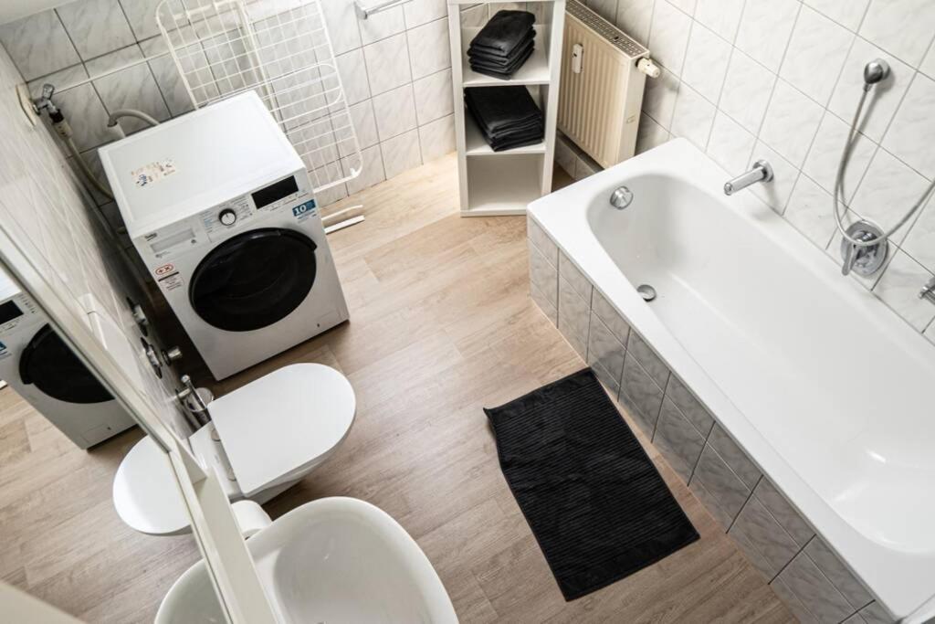 Gemuetliche Ferienwohnung Im Zentrum Von Plauen Eksteriør billede